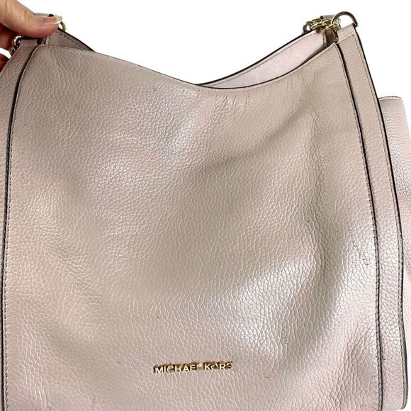 Michael Kors Pink Shoulder Bag Elegant Design - Picture 4 of 12